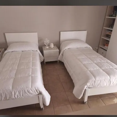 La Casa Di Max Apartment Palagiano
